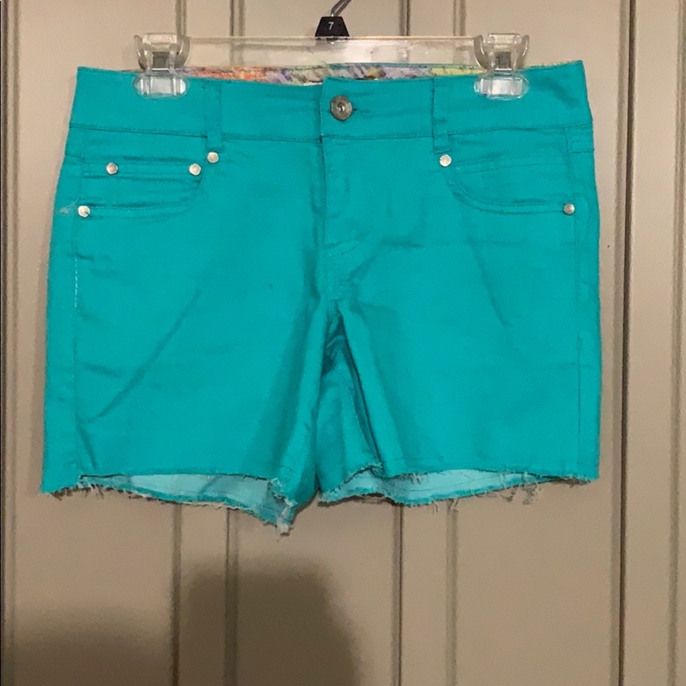 one 5 one Teal Shorts size 4